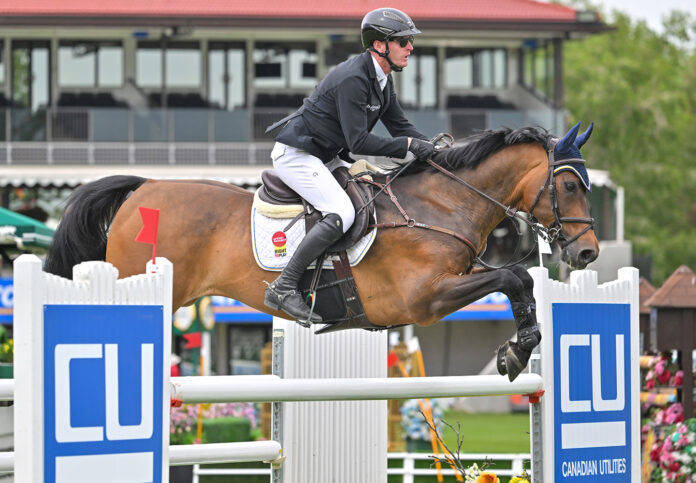 Daniel Coyle (IRL) & Farrel win competition 538 Canadian Utilities Cup 1.55m