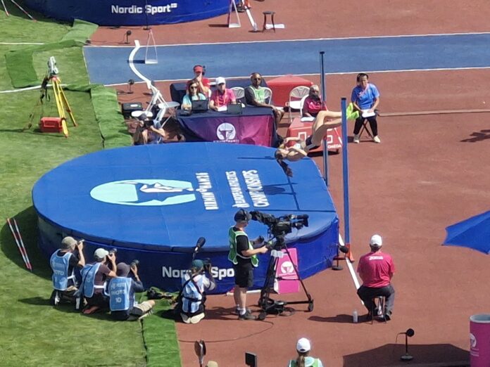 Kate O'Connor SB of 1.83m